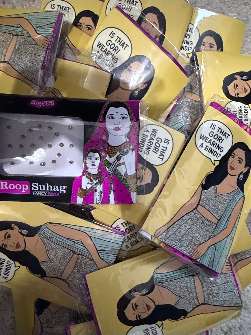 Bindis - Gold Rhinestone Accent 50 Assorted Packs